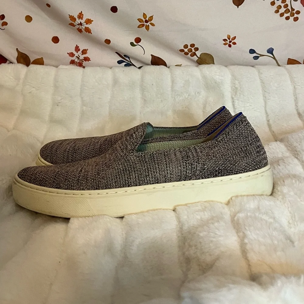 Rothy’s Womens 8 The Original Slip On Sneaker Knit Pink Gold Black Metallic City